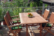 Apartment 2: Garden view from balcony